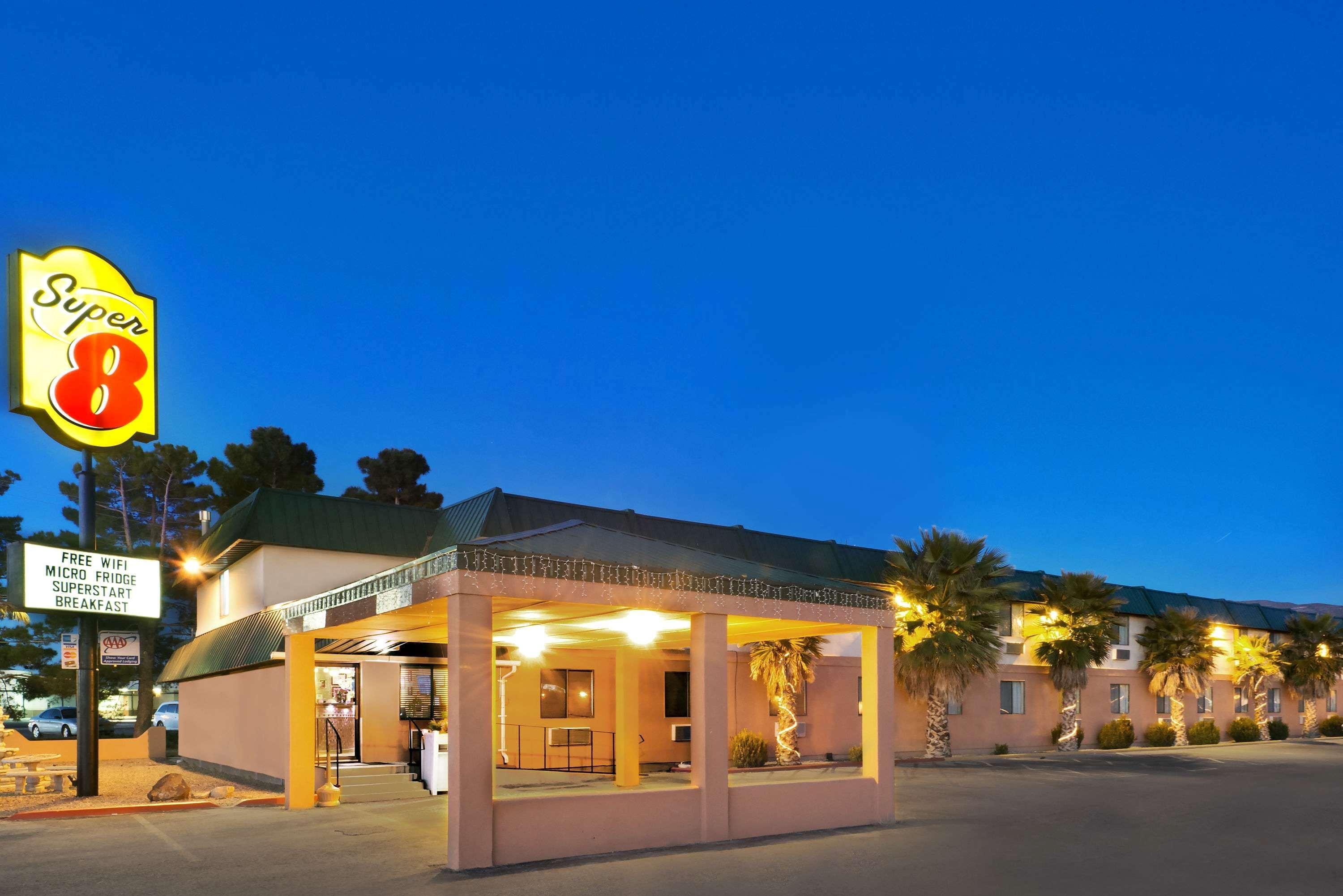 Super 8 By Wyndham Alamogordo - White Sands Exterior foto