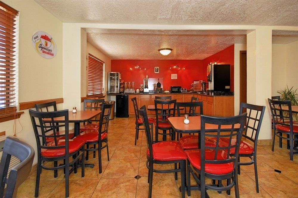 Super 8 By Wyndham Alamogordo - White Sands Exterior foto